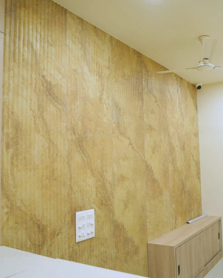 Chhavi Superspeciality Eye Hospital, Jabalpur: the fluted marble wall at reception